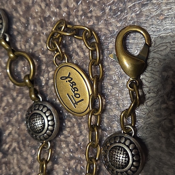 Fossil Women's Bronze and Silver Chain Belt - Picture 2 of 6